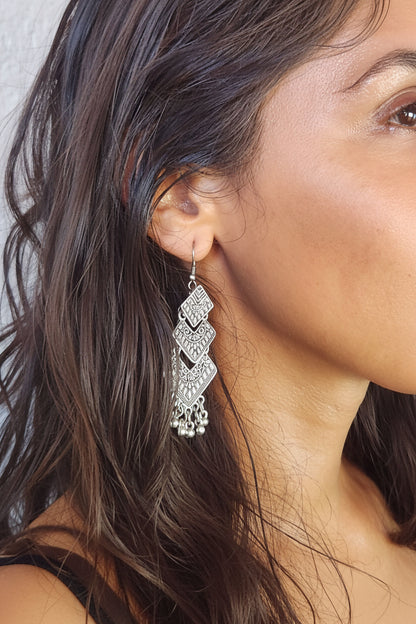 GeoEsqueModelEarrings2