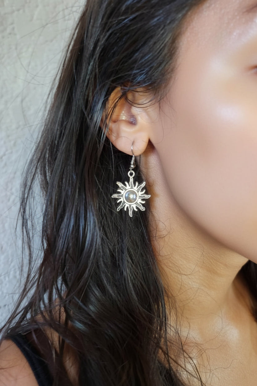 SunnyEarringsModel1 metal handmade imported from india